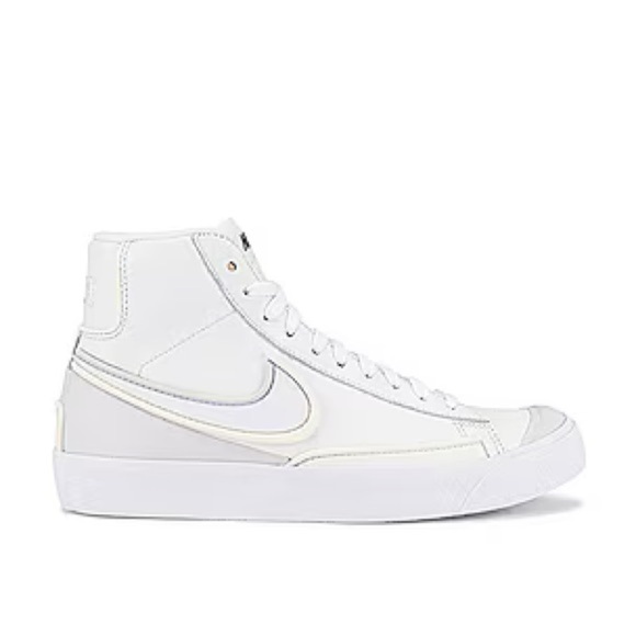 Nike Blazer Mid '77 Infinite Sneaker in Summit White, Sail & Vast Grey Size 6.5 - Picture 1 of 7